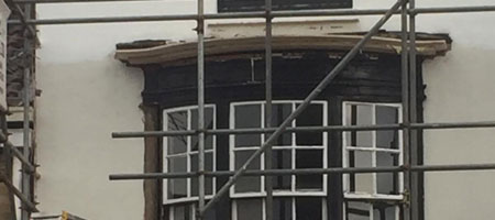 Emergency roof repair service